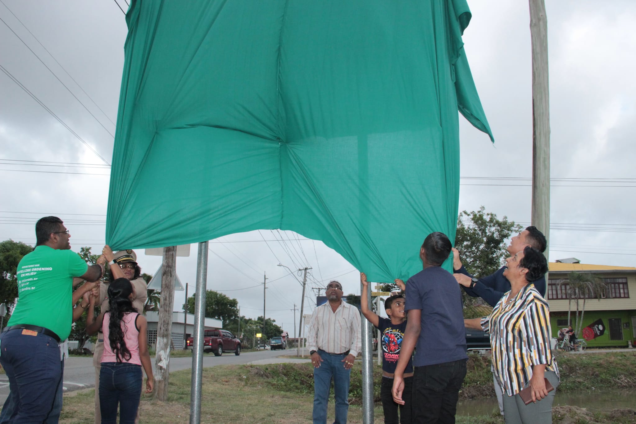 Description or Alt Text